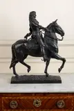 Le Grand Condé à cheval by Emmanuel Frémiet, Epreuve en bronze à patine foncée, sold Oct 2025