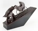 Don't let them down by Mackenzie Thorpe, Bronze sur base de bois noircie, sold Dec 2025