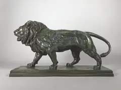 Lion qui marche (avec plinthe rectangulaire) by Antoine-Louis Barye, Epreuve en bronze à patine vert nuancé signée, sold Oct 2022