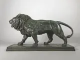 Lion qui marche (avec plinthe rectangulaire) by Antoine-Louis Barye, Epreuve en bronze à patine vert nuancé signée, sold Oct 2022