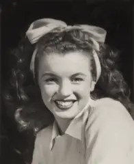 Marilyn With a Bow in Her Hair by Andre de Dienes, print, sold Nov 2025