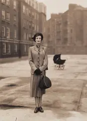 Wenda in a Simpson's Suit by Norman Parkinson, print, sold Nov 2025