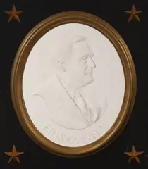 Franklin D. Roosevelt bas-relief by David Adickes, plaster relief in artists frame, sold Jul 2020