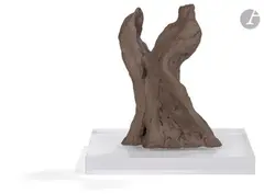Couple by Eugène Dodeigne, Terre cuite sur un socle en plexiglas, sold Nov 2025
