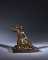 Femme genou à terre (une main derrière la tête) Modèle créé en 1930 by Joseph Csaky, Épreuve en bronze à patine brune et brun clair, sold Jun 2025