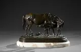Jument et son poulain by Isidore Bonheur, Épreuve en bronze patiné signé sur la terrasse Reposant sur un socle en marbre (fentes), sold Sep 2025