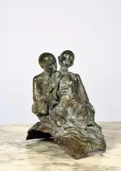 Couple assis by Georges Jeanclos, 1990, Épreuve en bronze à patine verte, sold Jun 2022