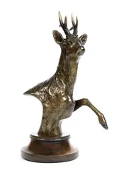 Chevreuil by Dany Coutinsouzas, Bronze à patine médaille, sold Feb 2022