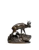 Chevreuil sur un rocher by Pierre-Jules Mêne, Bronze à patine brune, sold Feb 2022