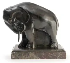 & ALEXIS RUDIER (FONDEUR) Éléphant, circa 1925 by Georges-Laurent Badeau, Épreuve en bronze à patine brune nuancée sur socle à corps quadrangulaire en marbre rouge, sold Nov 2025