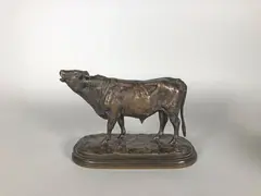 Taureau beuglant by Rosa Bonheur, Epreuve en bronze à patine brun nuancé, sold Jul 2022