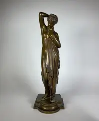 Phryné by James Pradier, Epreuve en bronze à patine brun clair nuancé, sold Dec 2021