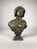 Flore by James Pradier, Epreuve en bronze à patine brun nuancé, sold May 2018