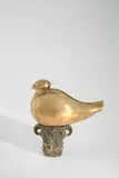 Paloma Jet by Miguel Ortiz Berrocal, 1976, 3-teilig: Bronzeobjekt, poliert, und ein Bronzebecher mit Einsatz, mit dem Instruktionsbuch. Höhe: 21 cm (8 ¼ in.), sold May 2021