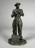 Homme appuyé sur une pelle des deux mains by Jules Dalou, Epreuve en bronze à patine brun vert nuancé, sold Feb 2021