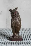 Hibou Grand Duc by Églantine Lemaître, Bronze à patine brune signé en creux sur la terrasse, sold Mar 2025