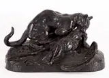 Sans titre - Ocelot emportant un héron by Antoine-Louis Barye, Bronze à patine foncée, sold Feb 2025