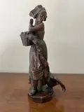 Gänseliesel ou l'Alsacienne by Albert Schultz, Epreuve en bronze, sold Mar 2025