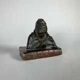 Buste de rabbin by Gaston-Auguste Schweitzer, Epreuve en bronze à patine brun nuancé, sold Dec 2020