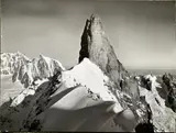 Deux alpinistes vers la dent du géant by Pierre Tairaz, Photographie, sold Apr 2023