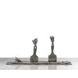 Deux brosses fleuries II by Yuri Kuper, 2006, Bronze à patine brune, sold May 2020