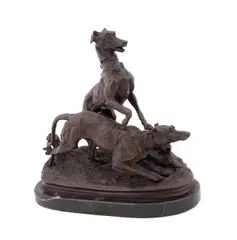 Untitled - Two Hunting Dogs by Pierre-Jules Mêne, bronze sculpture on marble, sold Oct 2025