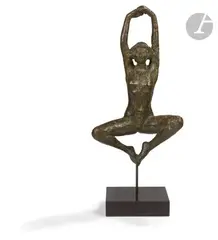 Nu dansant by Léopold Kretz, Épreuve en bronze à patine brun-vert, sold Sep 2025