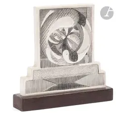 Composition by Roger Vieillard, Plâtre gravé et encré sur une structure en bois, sold Jul 2025