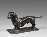 Mon chien Wurst, ou Chien basset : Wurst, le chien de l'artiste by Rembrandt Bugatti, vers 1906, Épreuve en bronze patiné, sold Oct 2022