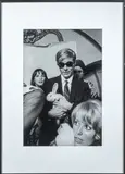 Rue Princesse, 1966 ou Catherine Deneuve, Andy Warhol et Edie Sedgwick, chez Castel by Jean-Jacques Bugat, Tirage argentique postérieur réalisé par le photographe, sold May 2025