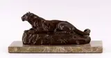 Sans titre - Lionne sur un rocher by Antoine-Louis Barye, Bronze à patine rouille, sold Feb 2024