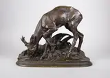Chevreuil buvant by Pierre-Jules Mêne, Epreuve en bronze à patine brun vert nuancé, sold May 2019