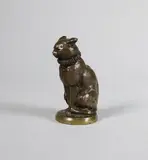Chat assis by Emmanuel Frémiet, Epreuve en bronze à patine brun nuancé, sold Jun 2018