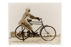 Untitled by Stuart Redler, photograph, offered Jan 2025