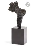 Nu féminin by Charles Malfray, Epreuve en bronze à patine brune, sold Jun 2025