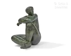 [FRANCE] Femme pensive (assise les bras croisés sur une jambe repliée) by Antoniucci Volti, Epreuve en bronze à patine verte, sold Jun 2024