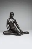 Nu assis, les mains sur les jambes by Michel Serraz, Épreuve en bronze à patine brune, sold Jun 2023