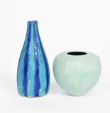 A stoneware vase with inlaid blue veins by Peter Beard, photograph, sold Oct 2021