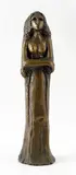 Femme aux bras croisés by Huguette Bouchard Bonet, Bronze à patine brune, sold Oct 2023