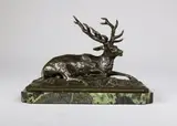 Cerf allongé by Christophe Fratin, Epreuve en bronze à patine brun foncé nuancé vert, sold Nov 2017