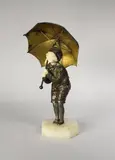 Jeune fille au parapluie by Demetre Chiparus, Epreuve chryséléphantine en bronze à patine polychrome et ivoire, sold Nov 2017