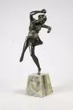Danseuse à la balle by Pierre le Faguays, Epreuve en bronze à patine brun vert nuancé, sold Nov 2017