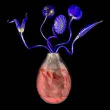 Massive Ikebana by Dale Chihuly, sold Jan 2017