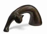 'Le chat furtif by Xavier Alvarez, Bronze à patine brun-or, sold Jun 2021