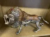 Lion rugissant by Yves Lohe, Épreuve en bronze et verre, sold Dec 2021