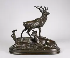 Famille de cerf by Antoine-Louis Barye, Epreuve en bronze à patine brun nuancé, fonte d'édition ancienne de BARBEDIENNE signée, sold Mar 2017