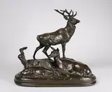 Famille de cerf by Antoine-Louis Barye, Epreuve en bronze à patine brun nuancé, fonte d'édition ancienne de BARBEDIENNE signée, sold Mar 2017