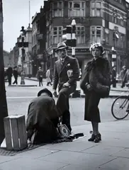 Gelatin-silver print by Wolfgang Suschitzky, print, sold Feb 2024