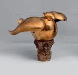 Paloma Jet (opus 143) by Miguel Ortiz Berrocal, 1976, Épreuve en deux éléments dont un mobile, en bronze doré et roues en caoutchouc, sold Apr 2023