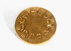 SANS TITRE by Franco Summa, 1996, Terre cuite émaillée or, sold Oct 2015